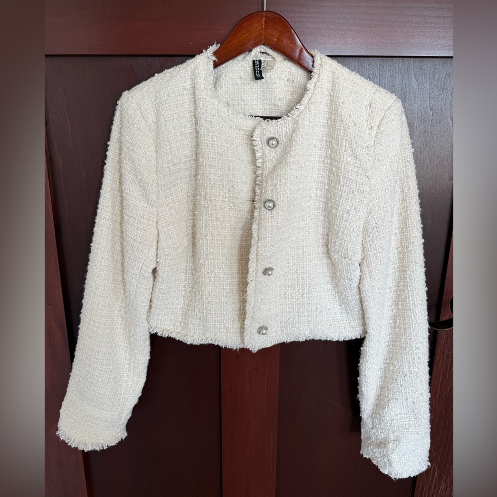 Cropped Cream Colored Jacket